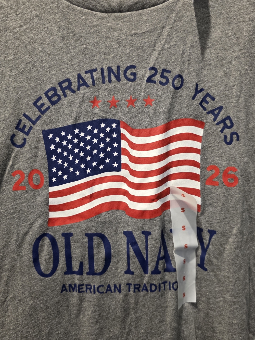 Old Navy 2026 Flag shirt AUTHENTIC 250th 4th of July NEW RARE Sold Out Small
